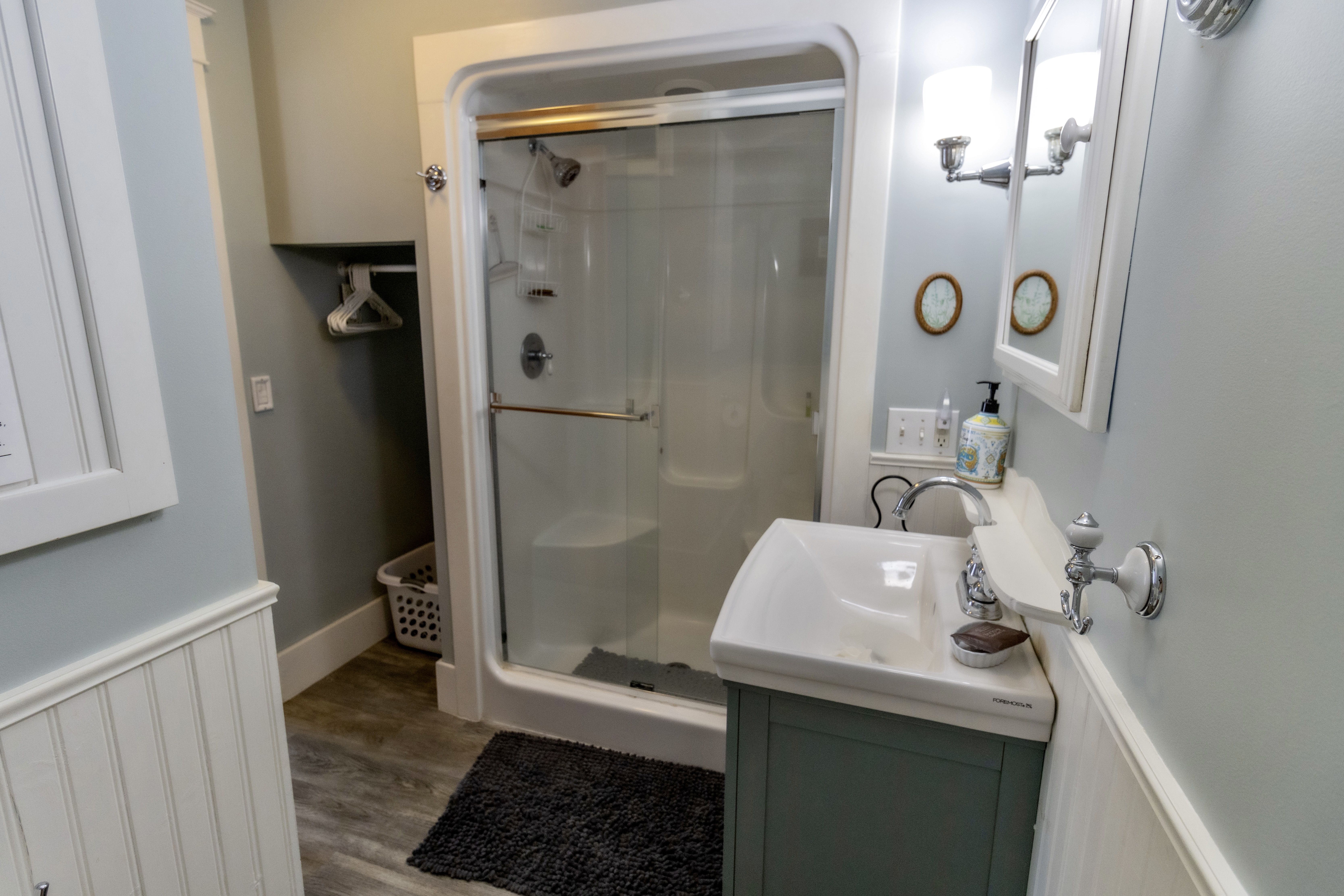 Downtown Beulah Beauty | Photo 39