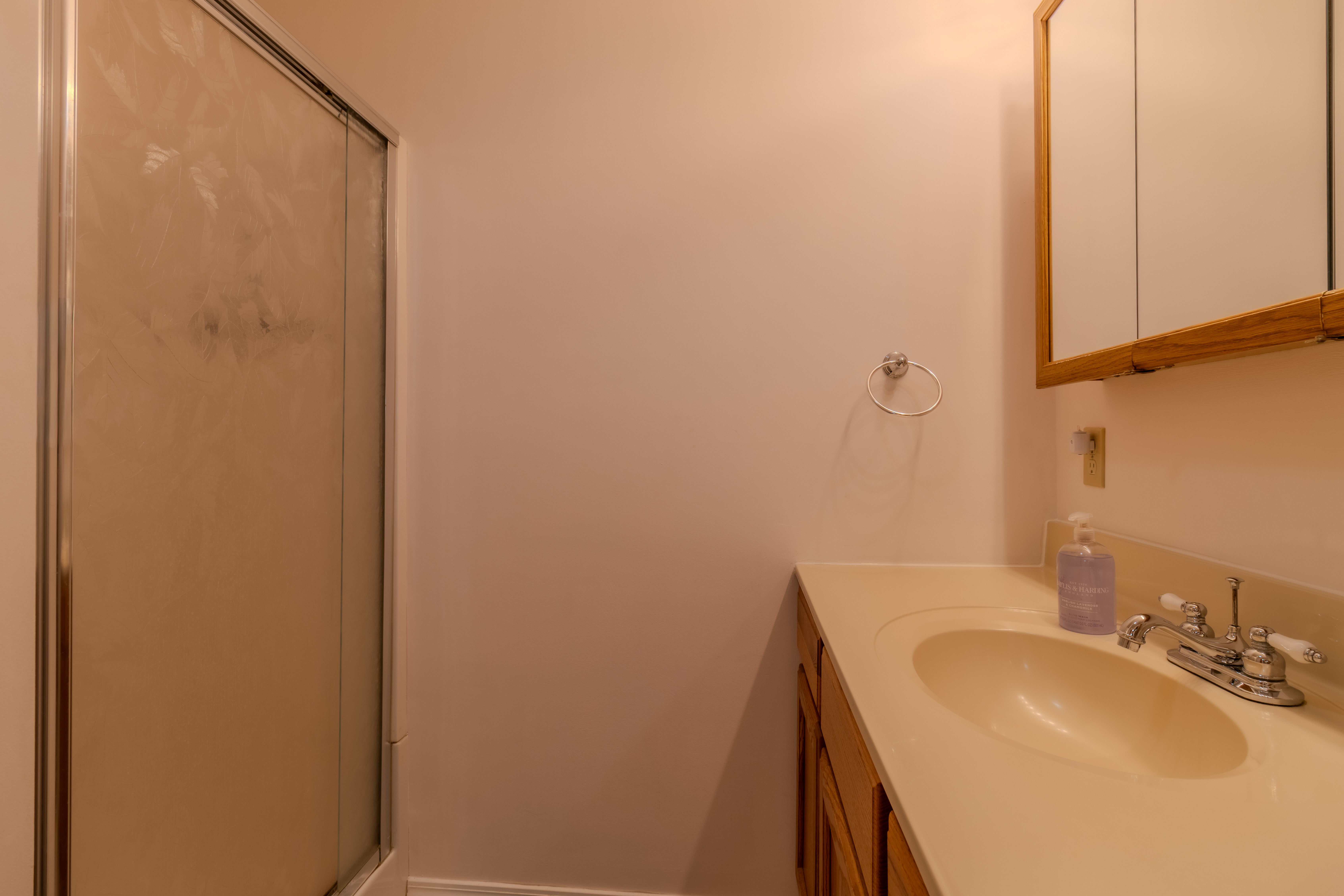 Halcyon House | Photo 1