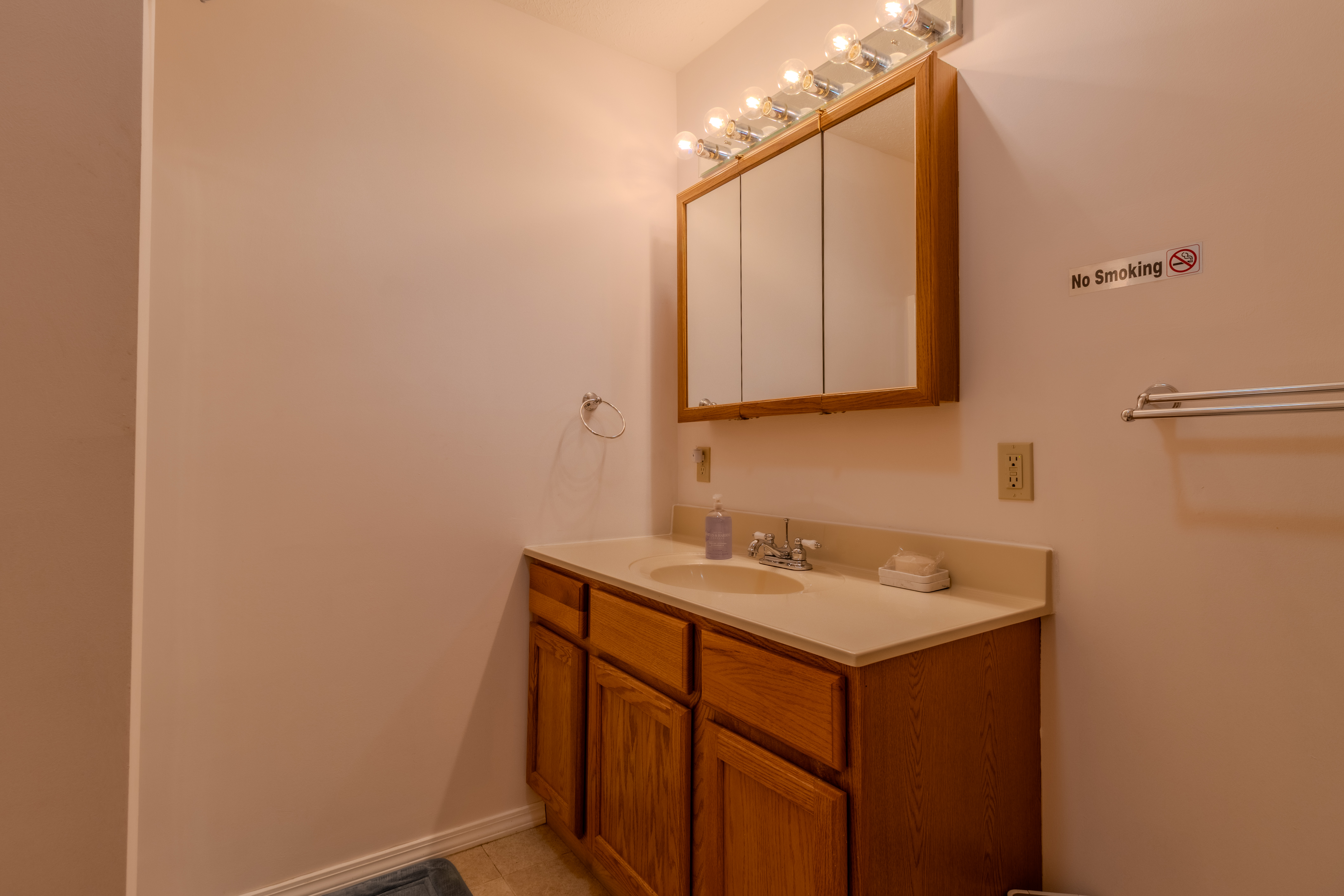 Halcyon House | Photo 5