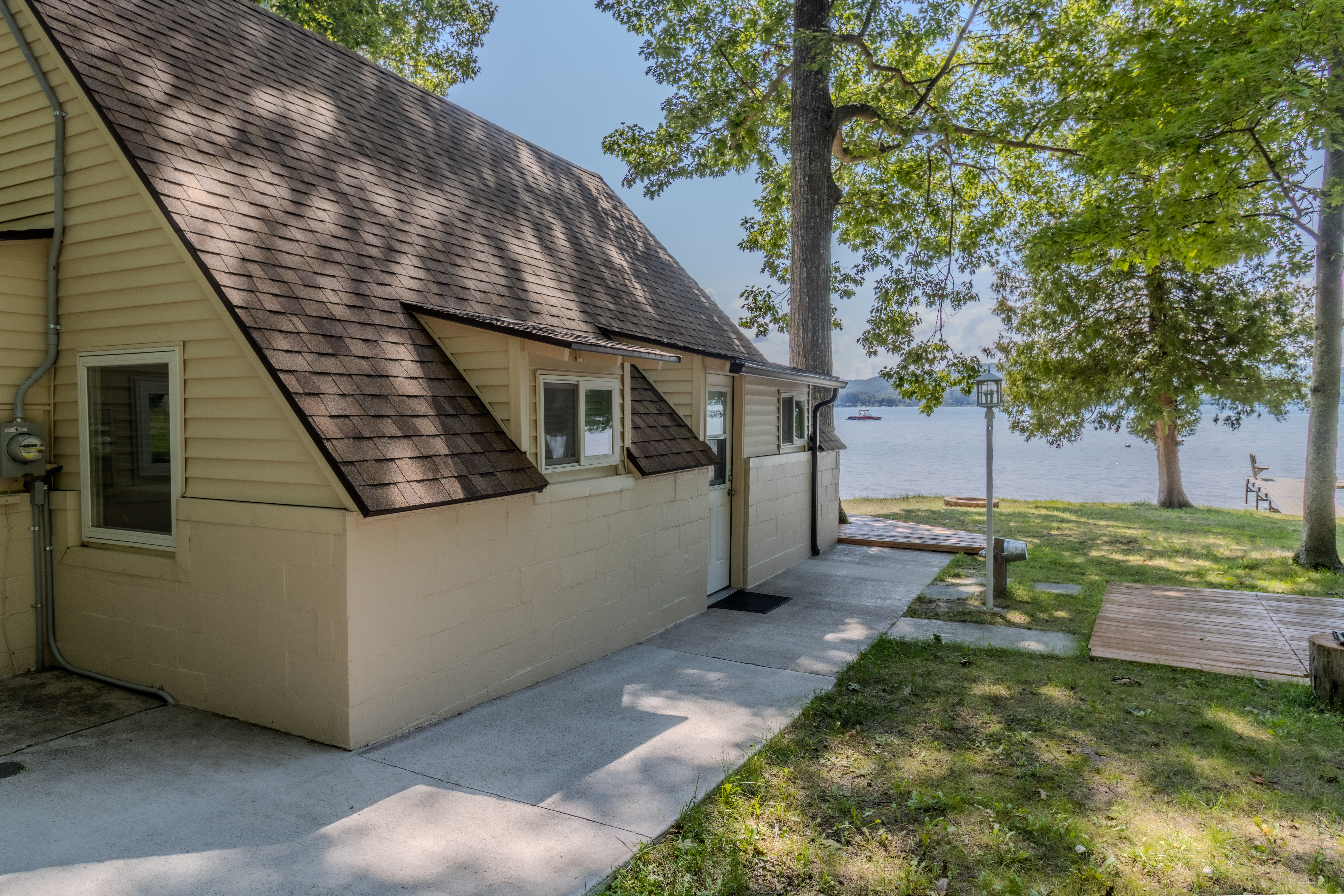 Mama Bear | Photo 56