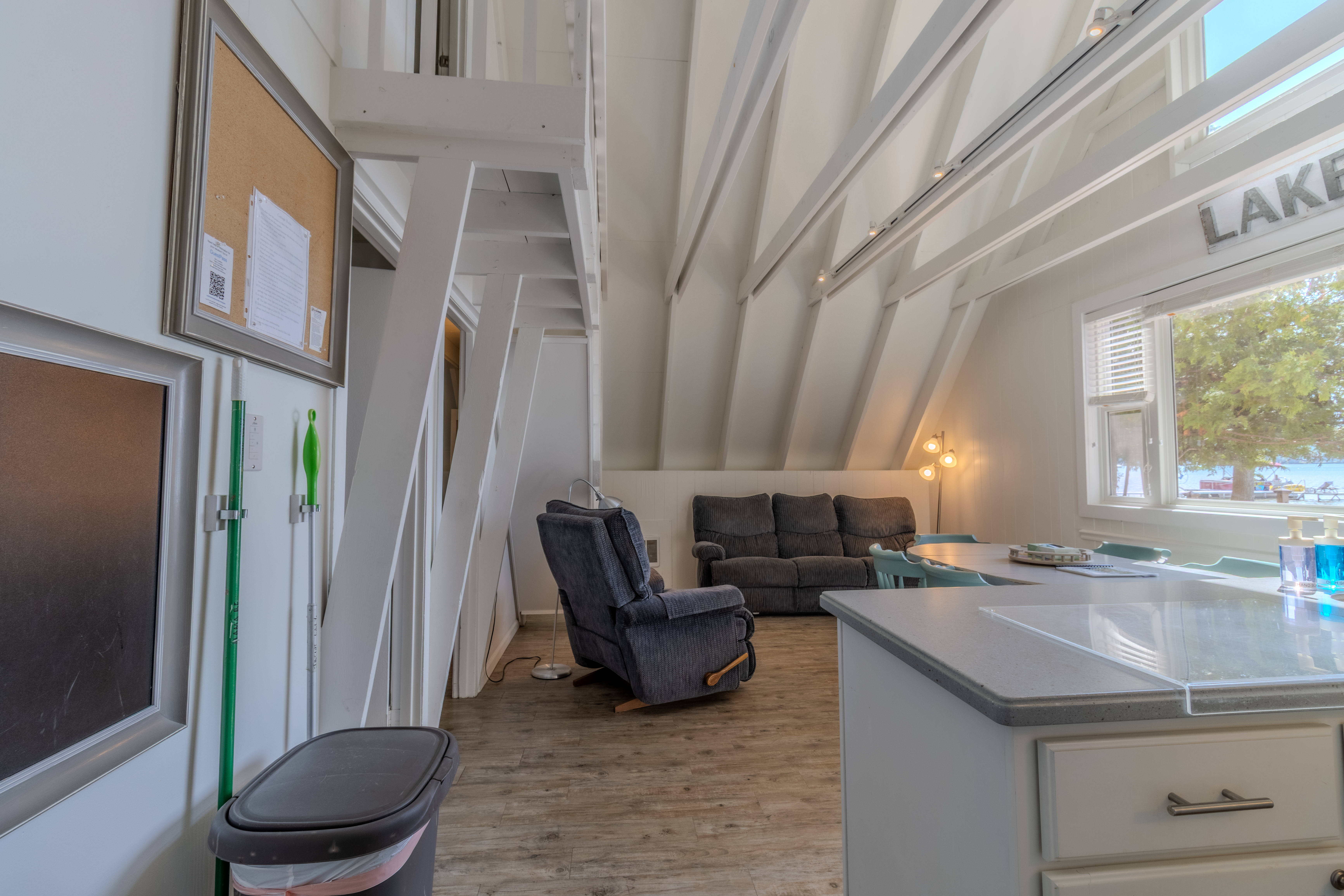 Mama Bear | Photo 31