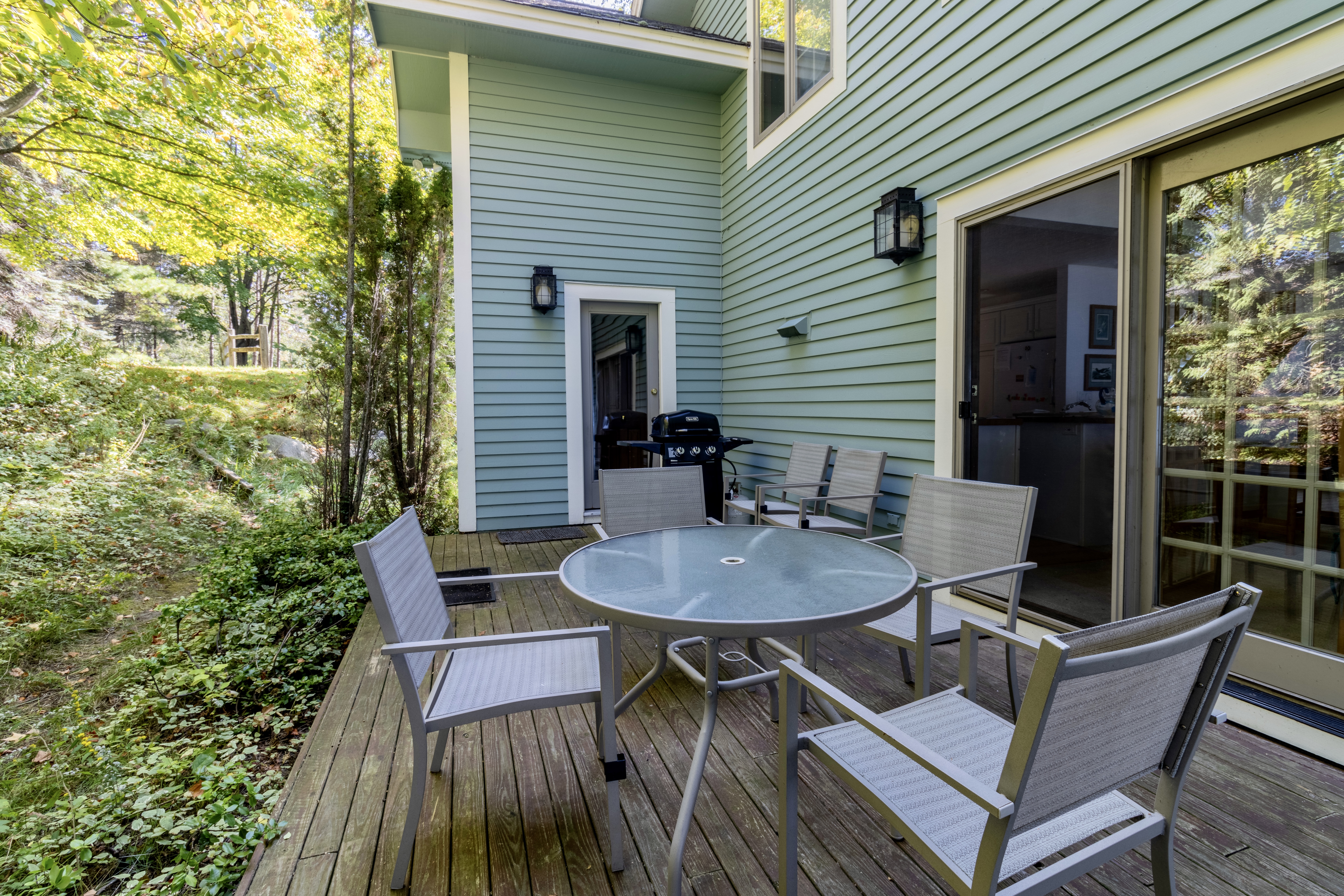 Over The Edge | Photo 60