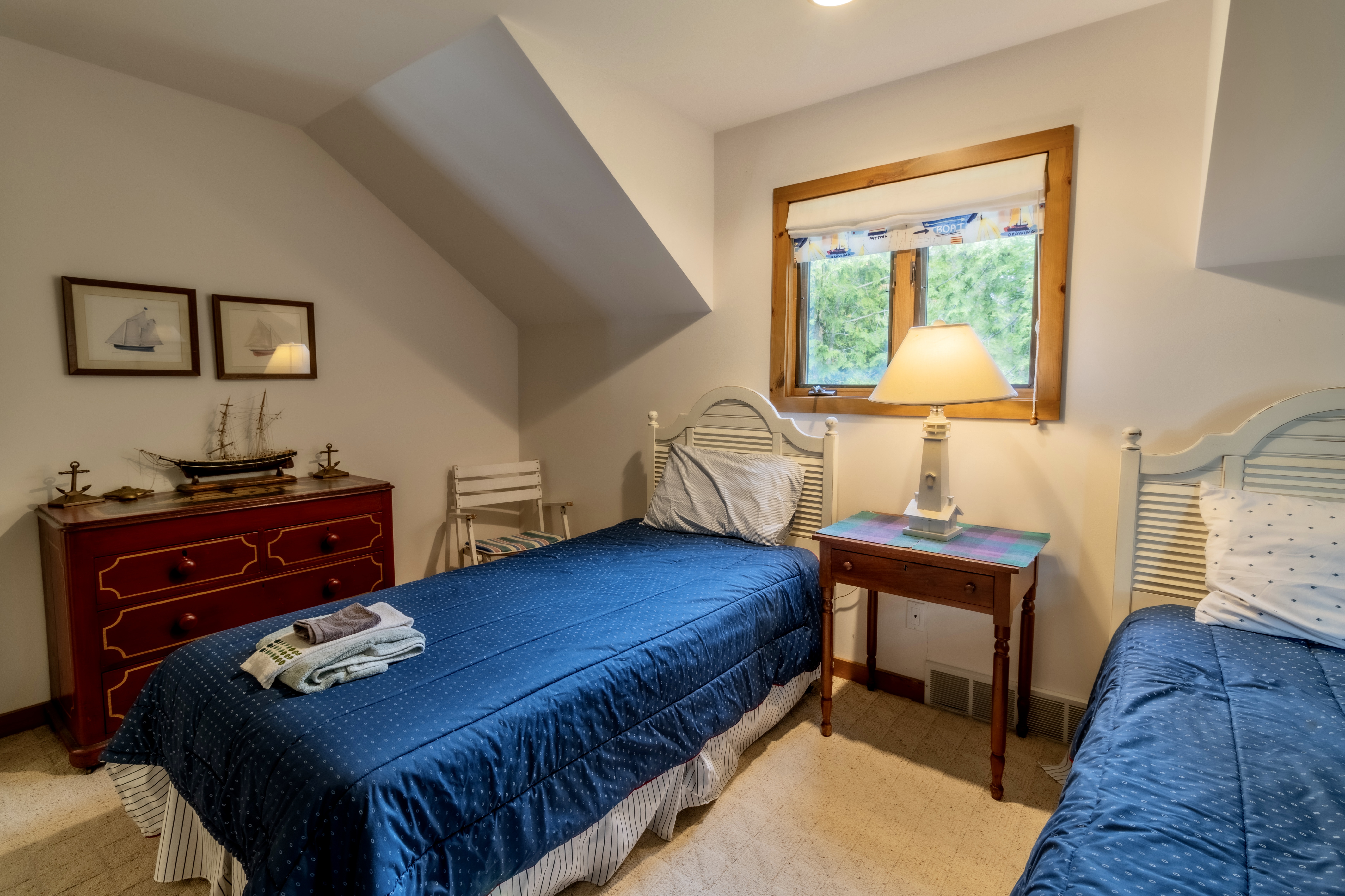 Over The Edge | Photo 17