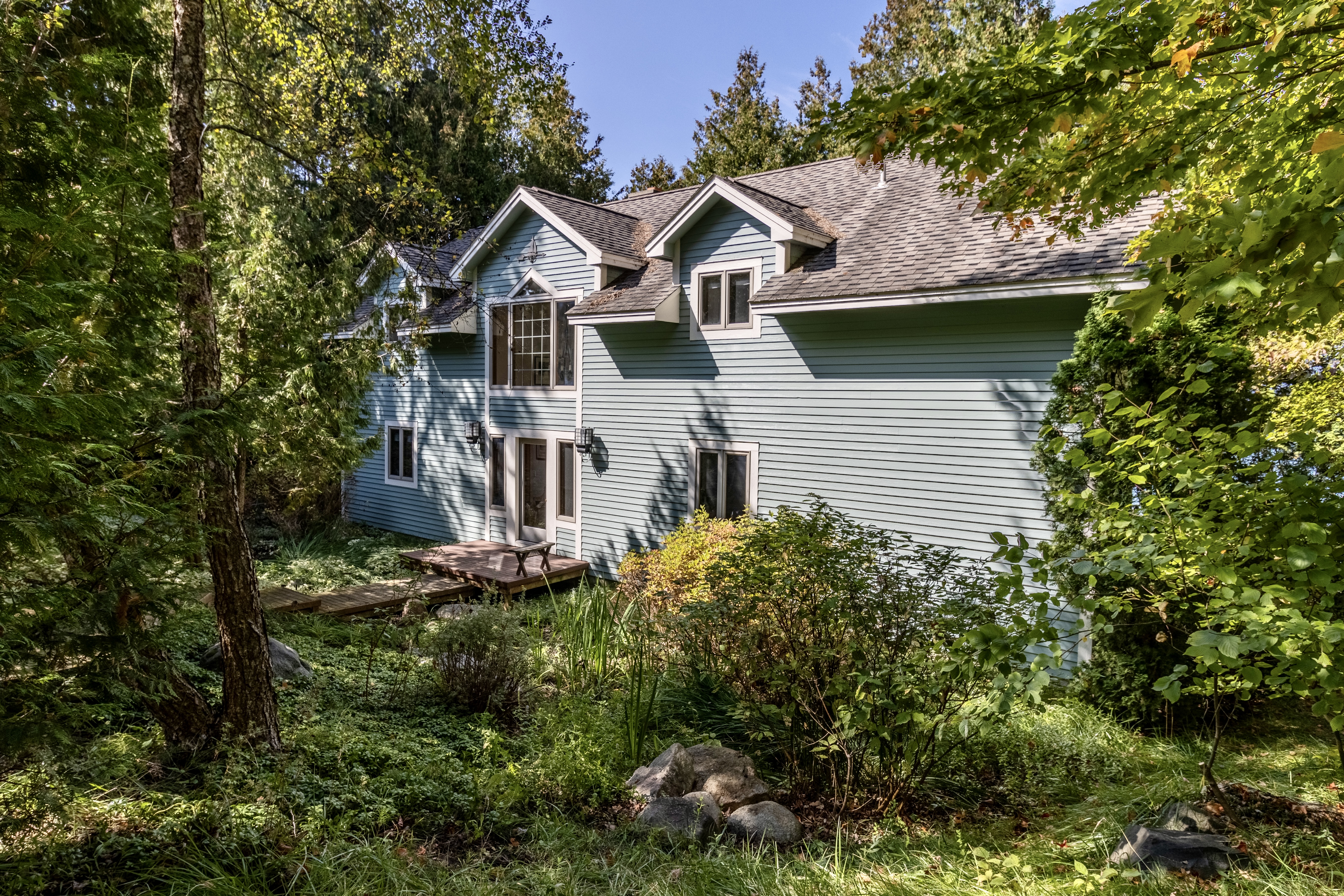 Over The Edge | Photo 40