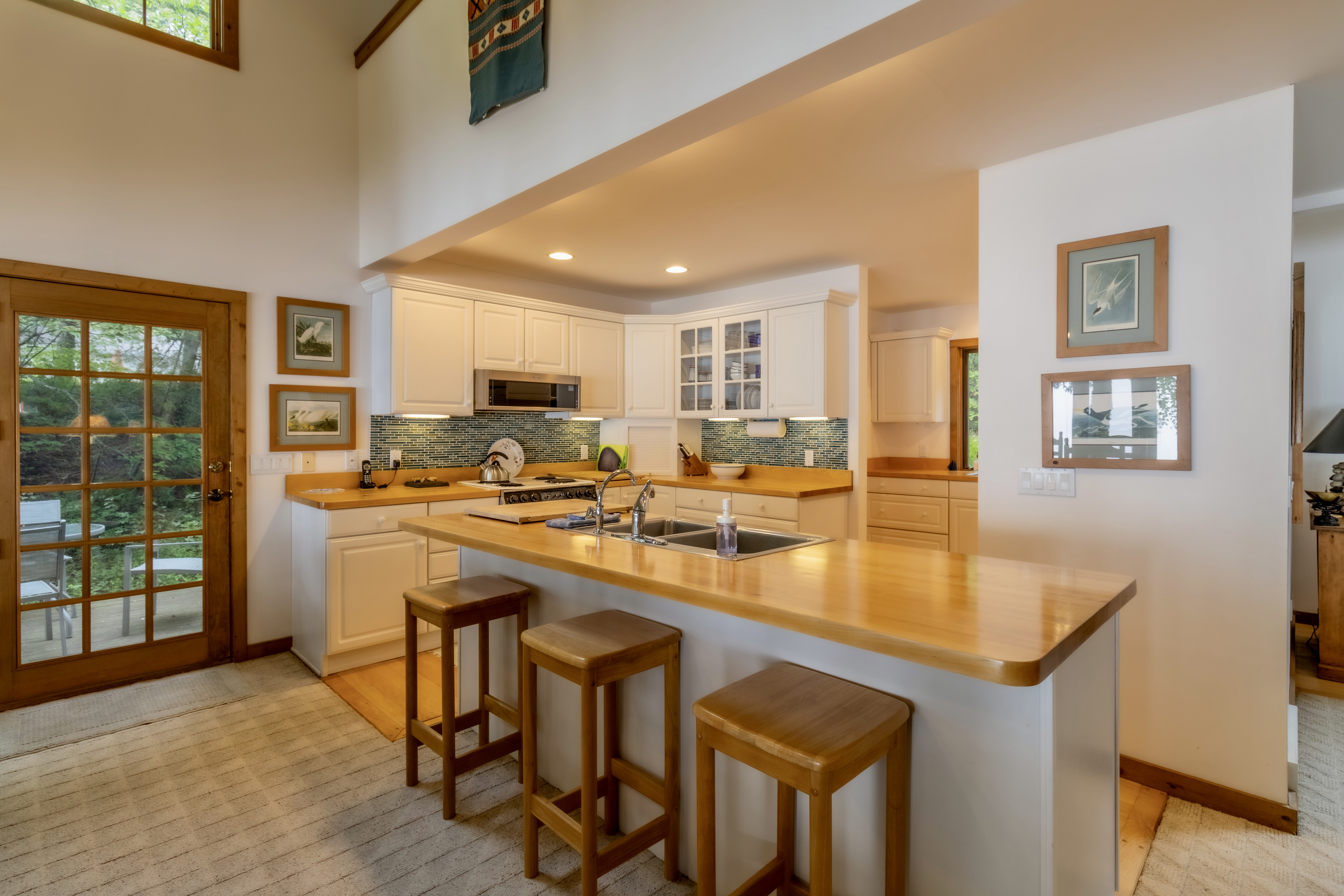 Over The Edge | Photo 3