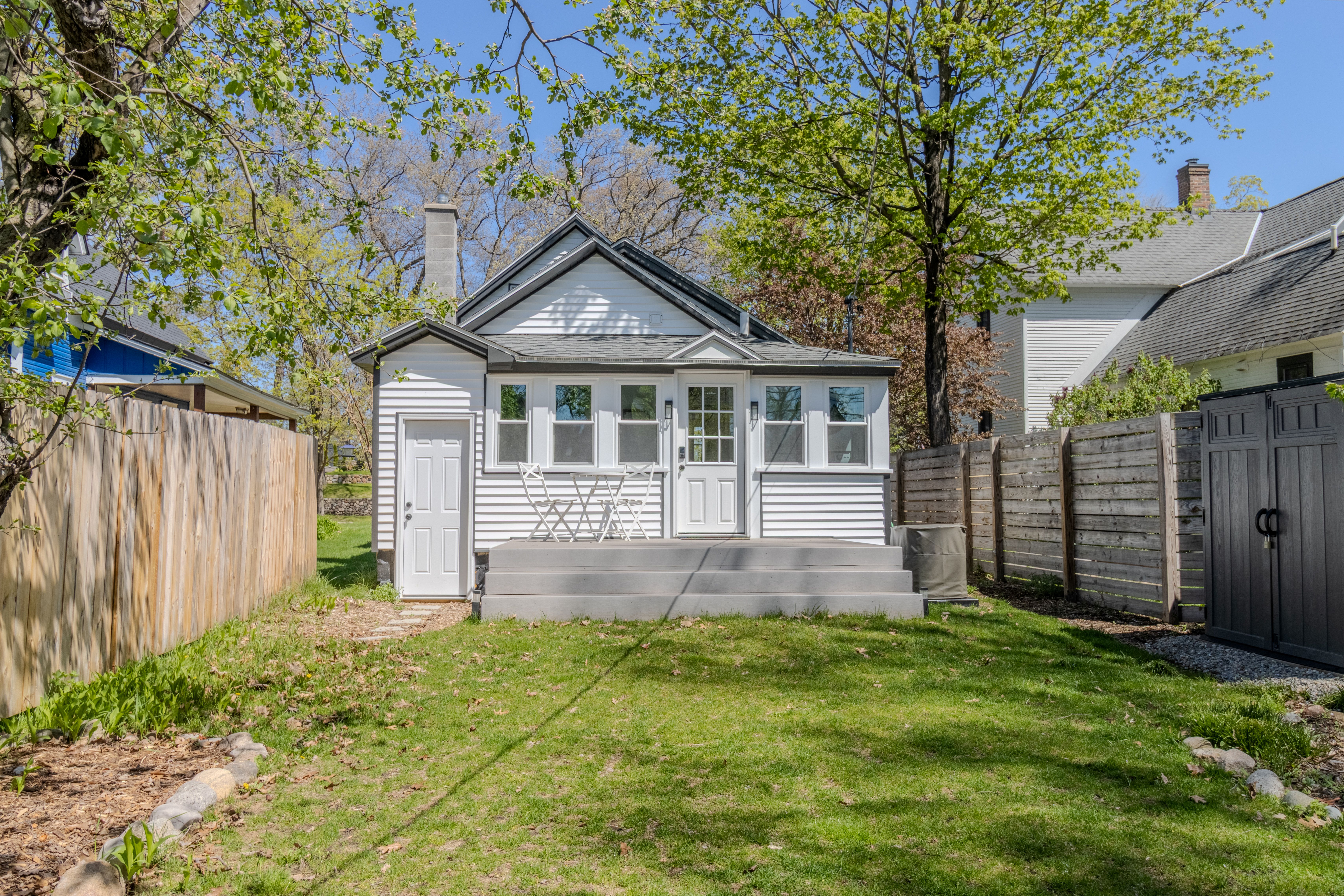 Peony Place | Photo 6