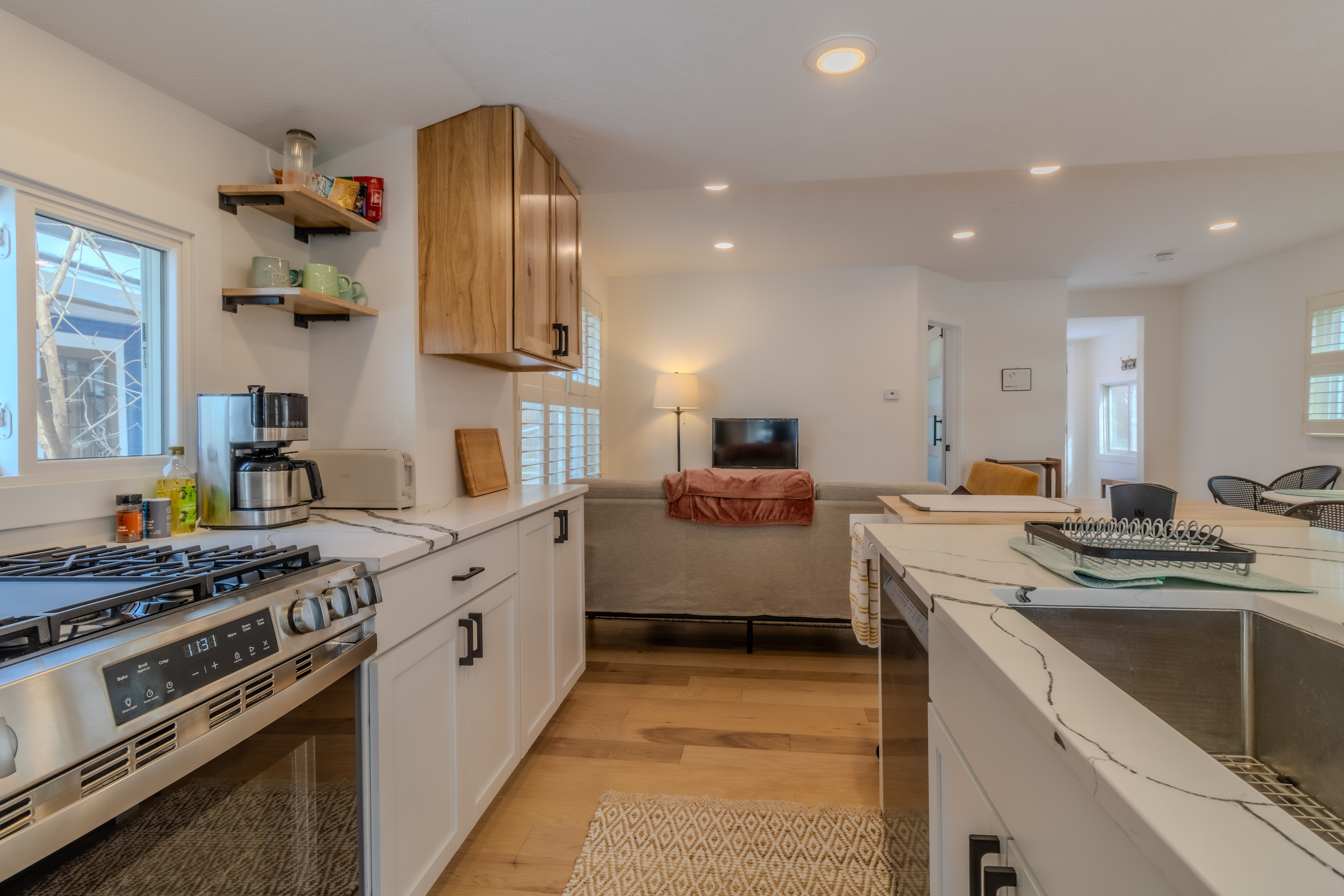 Peony Place | Photo 24