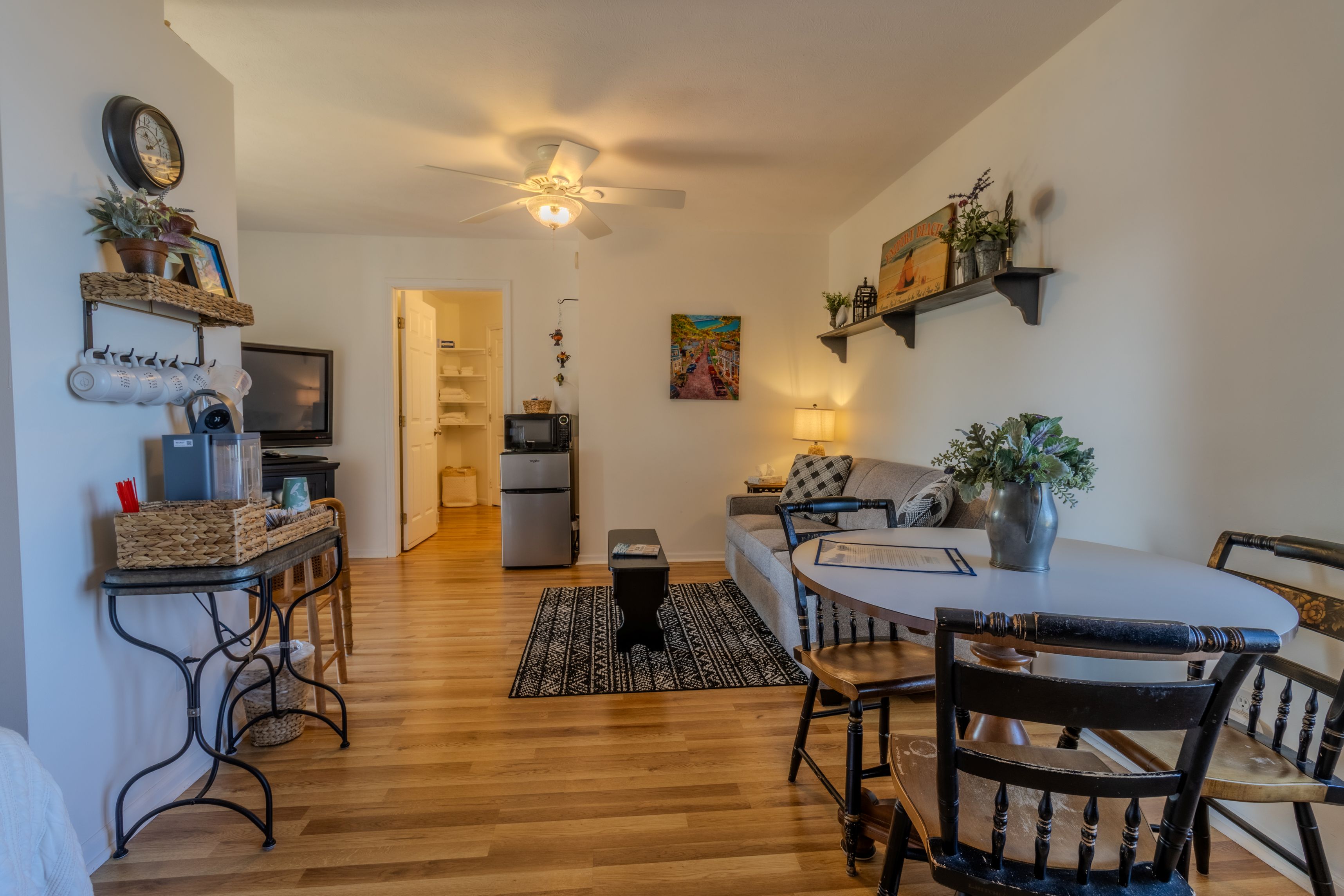 Sunset Suite | Photo 18