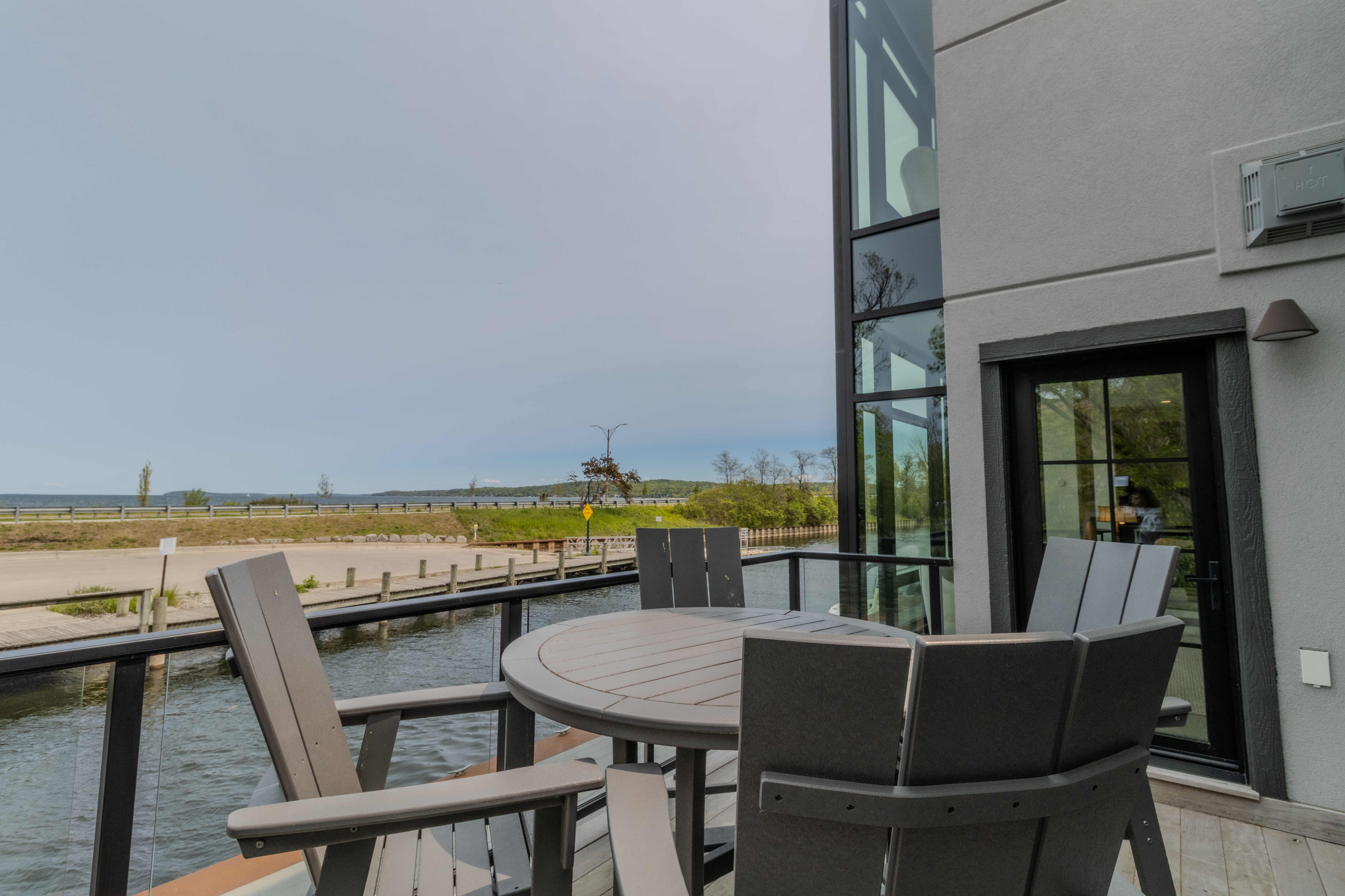 Riverview 401 | Photo 81