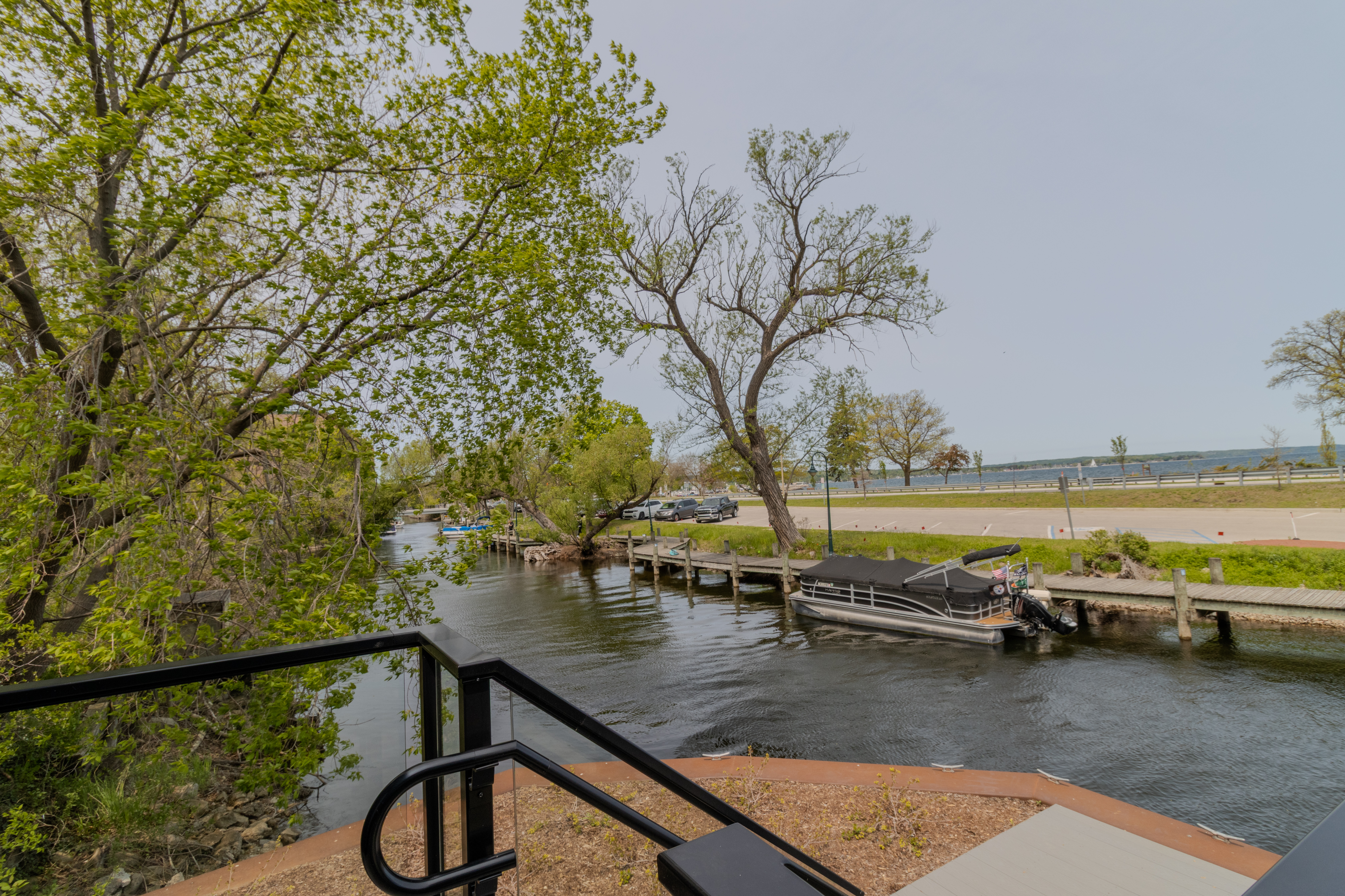 Riverview 401 | Photo 99