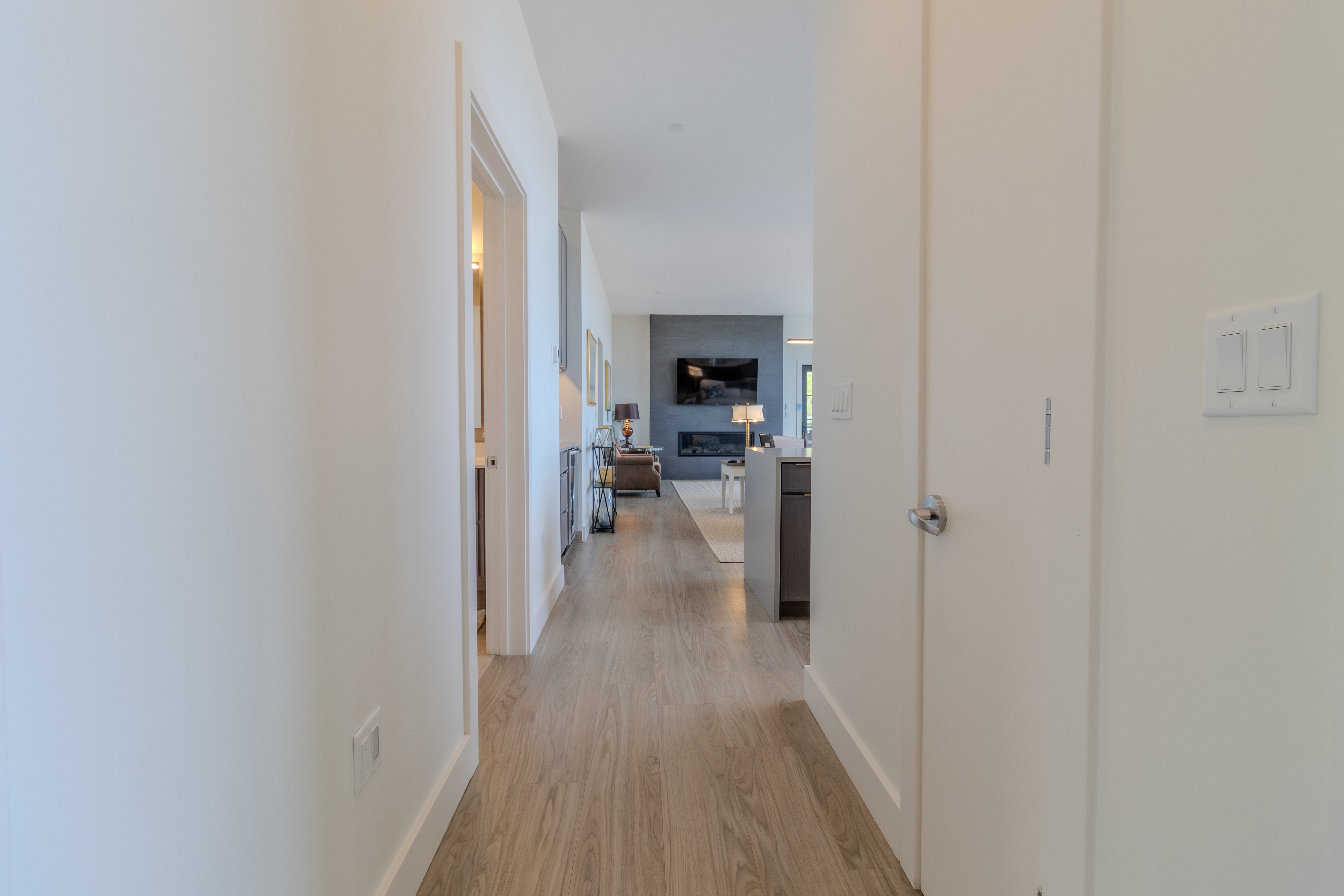 Riverview 401 | Photo 2