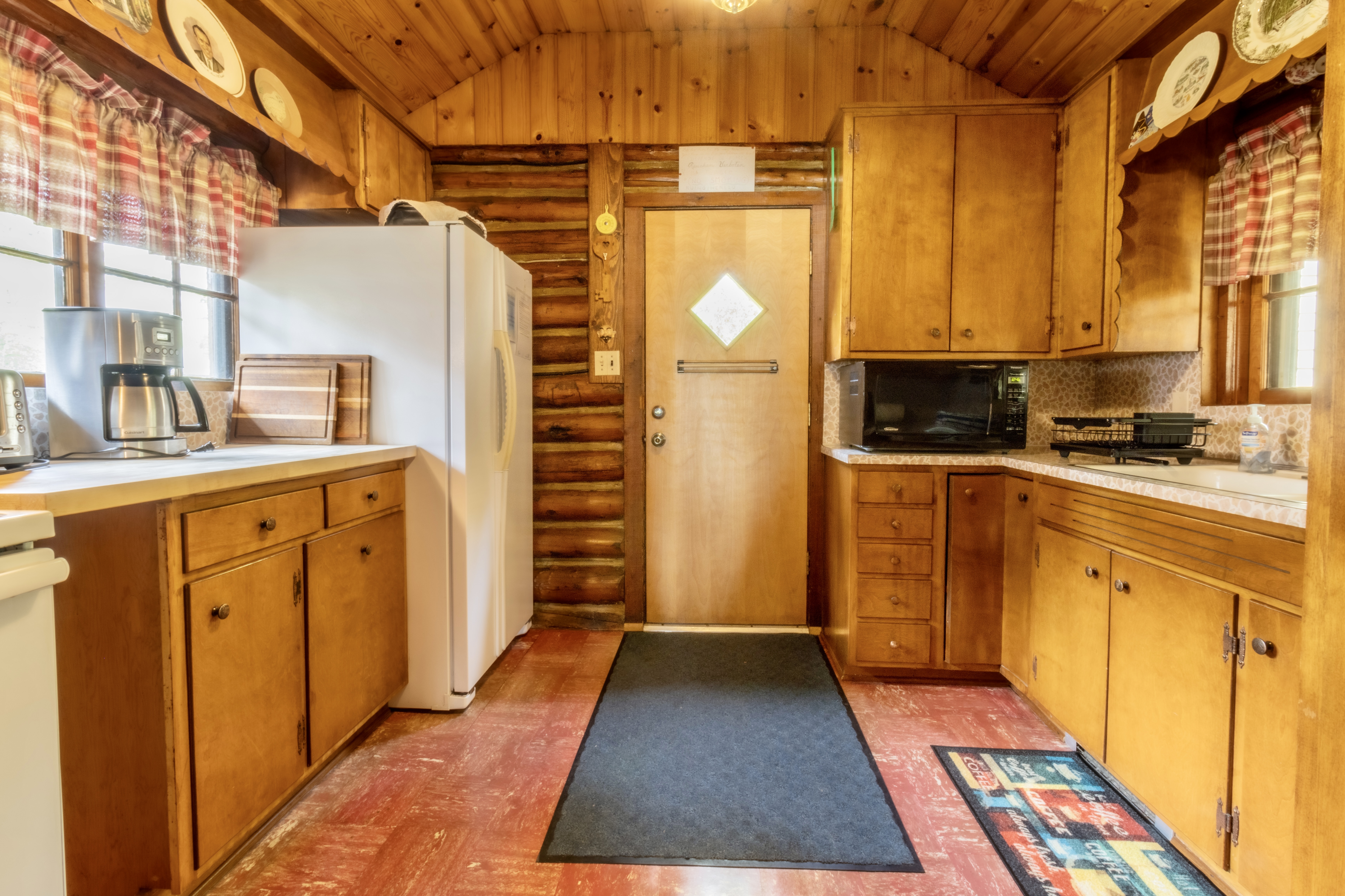 Memos Treasure on Lake Leelanau | Photo 13