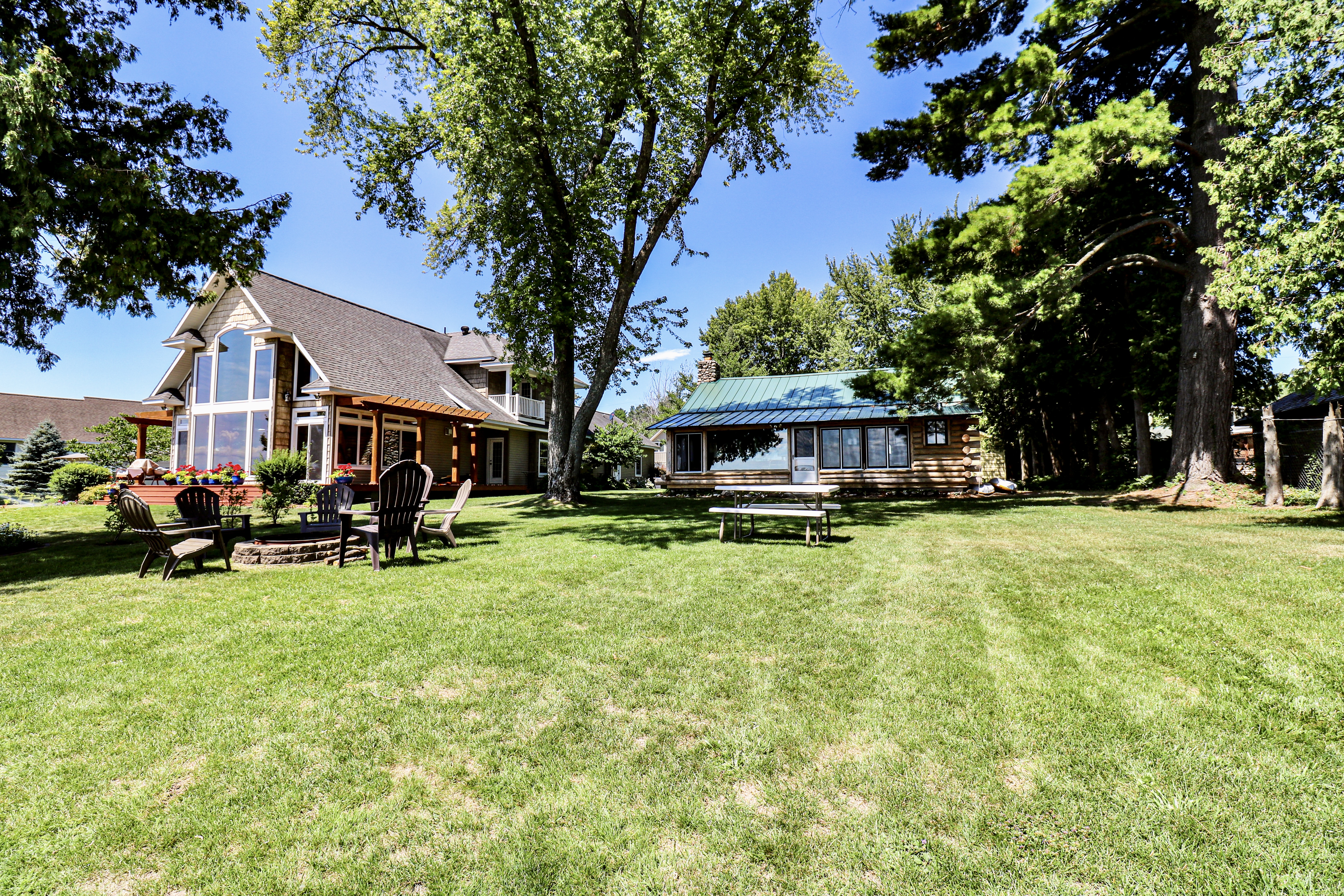 Memos Treasure on Lake Leelanau | Photo 44