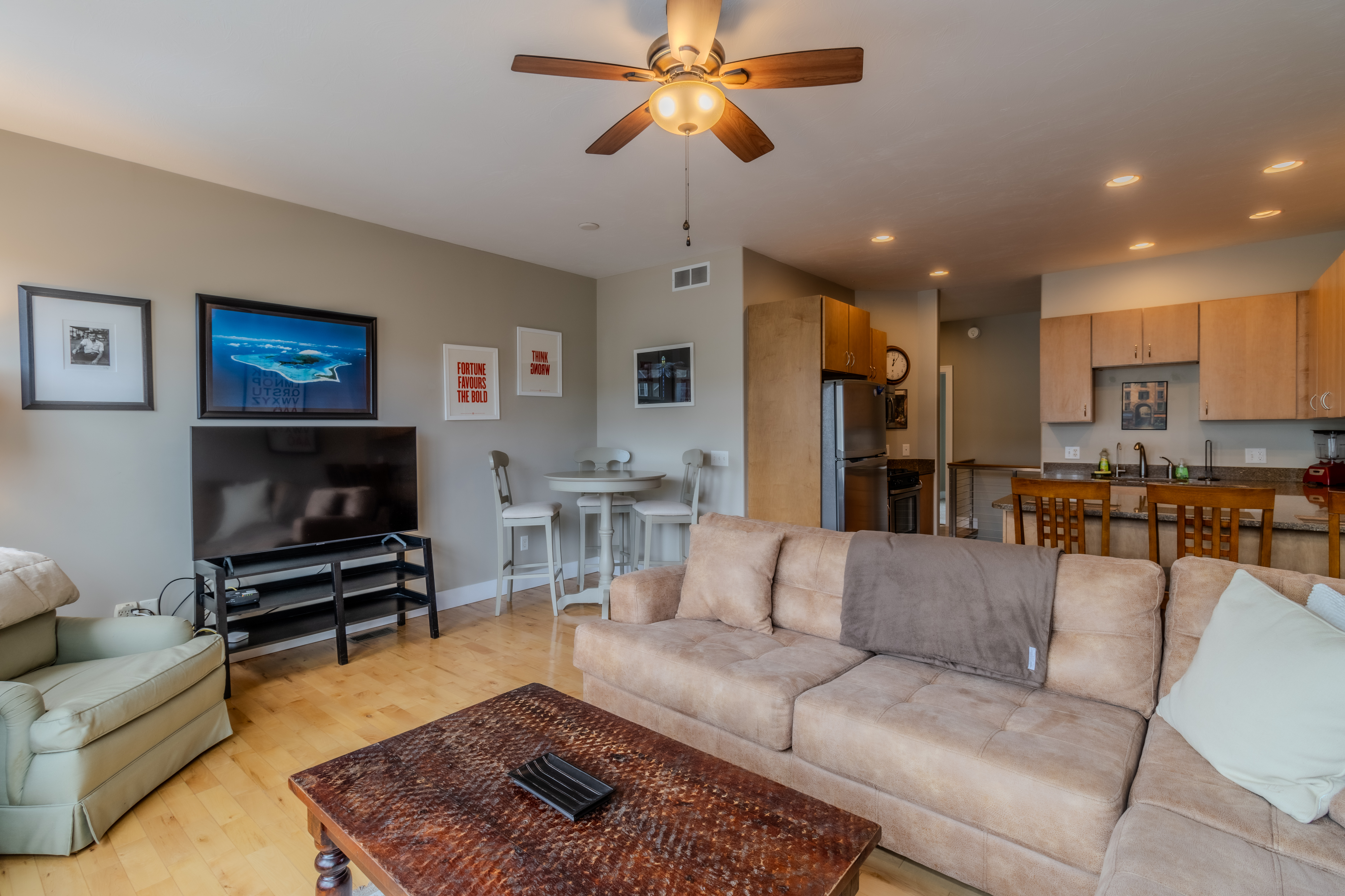 Midtown Beat | Photo 41