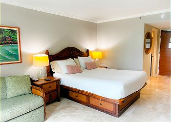 ルアナ・ワイキキ (Luana Waikiki) #104