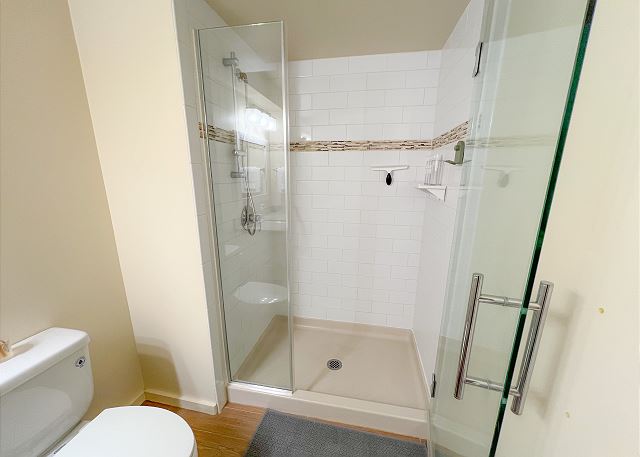 Tranquil 2-Bedroom Getaway at The Cove Waikiki