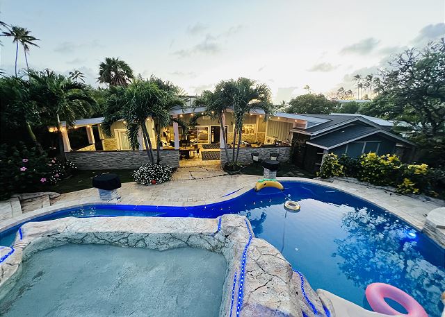 Portlock Paradise Hale