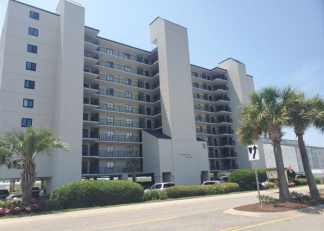Oceanfront Corner Condo - Beach Club I 8F