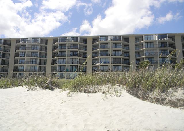 Oceanfront Three Bedroom Condo - Crescent Sands C1
