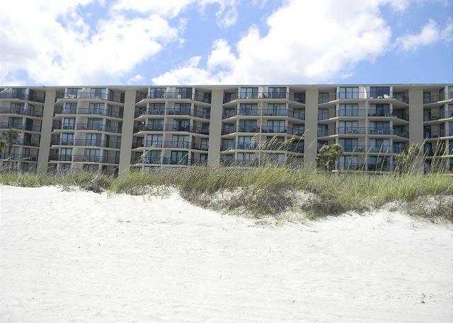 Oceanfront Two Bedroom Condo - Crescent Sands B-4