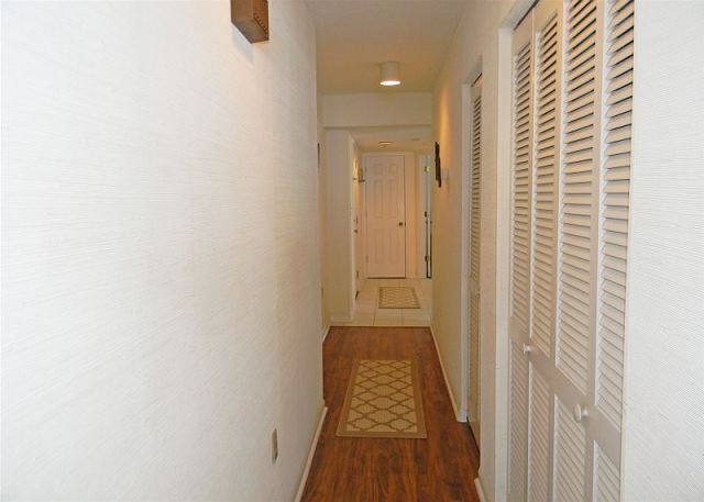 Oceanfront Corner Condo - Crescent Towers II 505