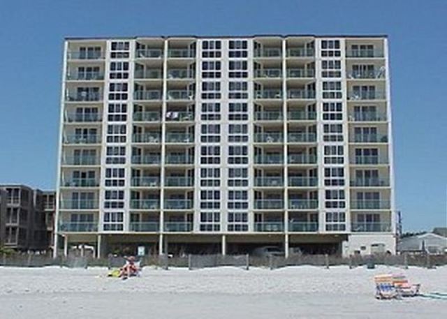 Oceanfront Corner Condo - Pinnacle 306