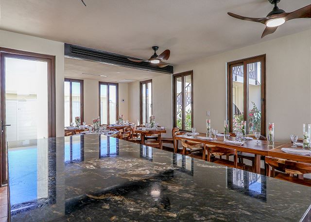 Paz del Mar Perico: Luxury King Room with Pool & Beach Access - Image 17