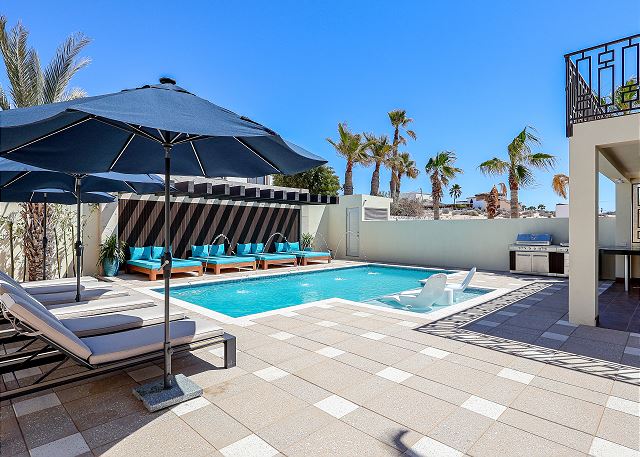 Paz del Mar Perico: Luxury King Room with Pool & Beach Access - Image 5