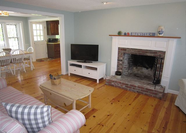 Living room with flat screen TV Living room with flat screen TV