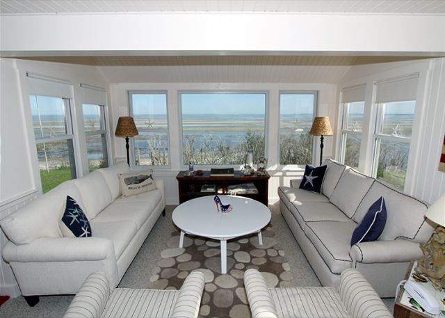 Living area with views Living area with views