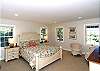 Queen Bedroom Queen Bedroom