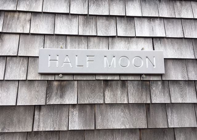 Half Moon Half Moon
