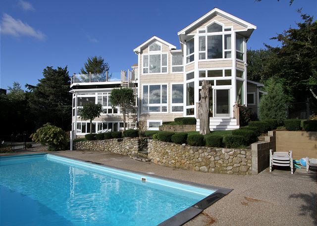 Exterior Pool Exterior Pool