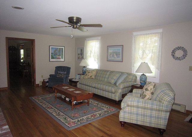 Living Area Living Area