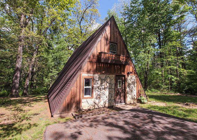 A Frame 02 Romantic Escape Hocking Hills The Chalets