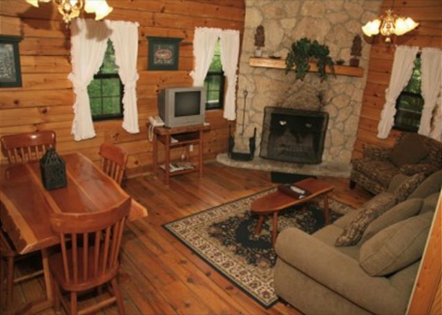 Hocking Hills Cabin Rentals Old Man S Cave Chalets