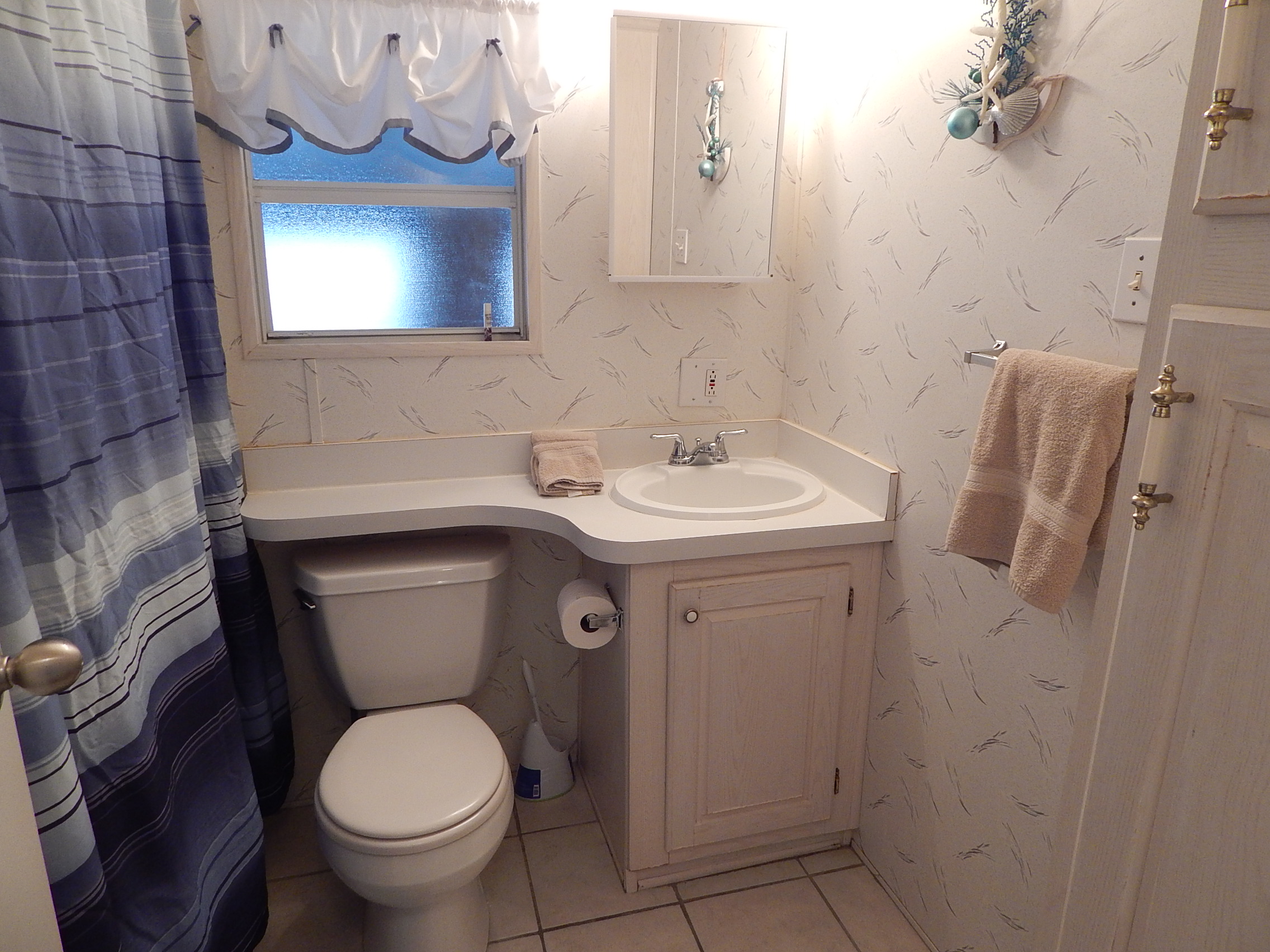 Bathroom with tub & shower combo