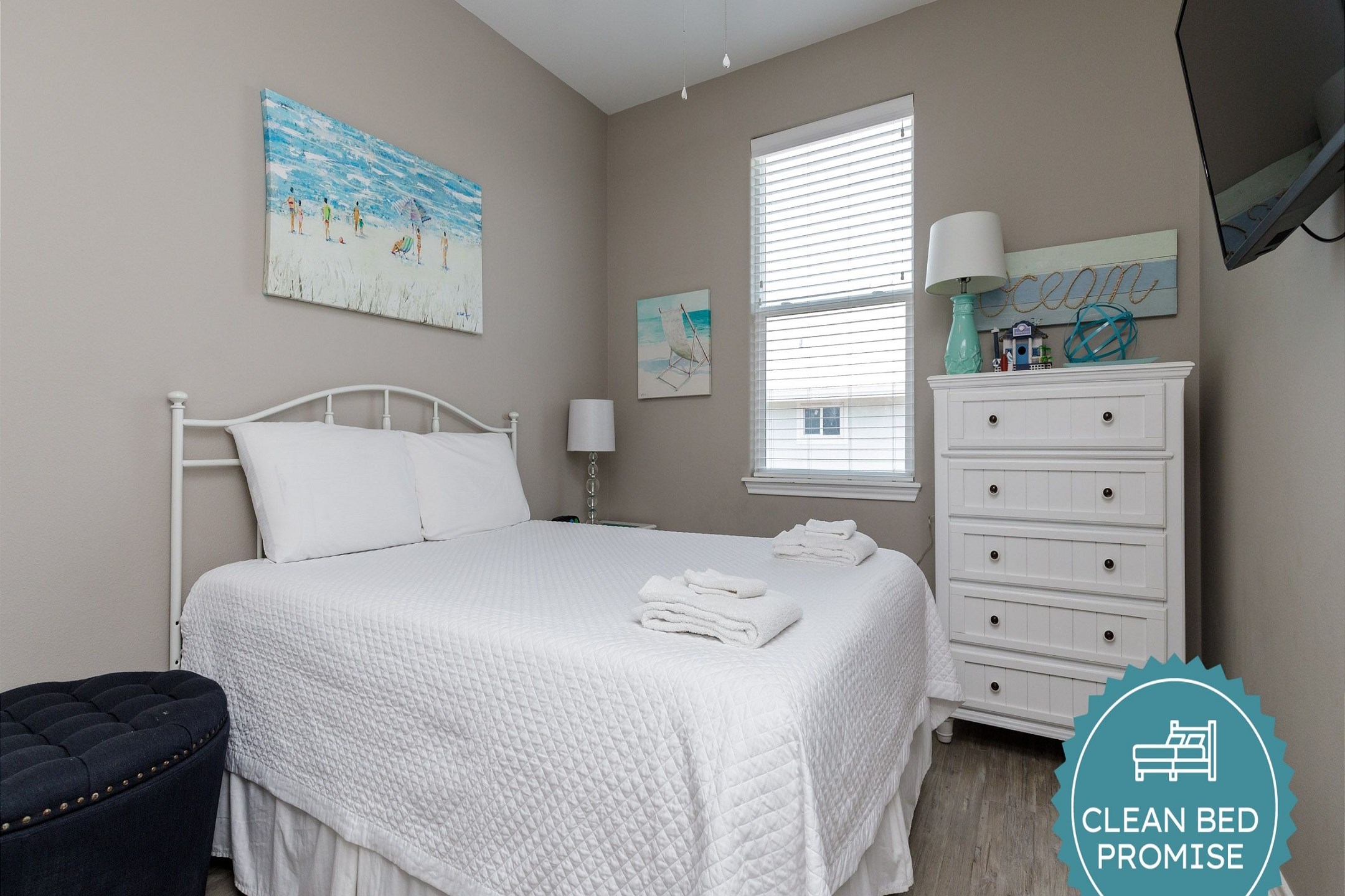 Sleep better at Padre Escapes with our exclusive Clean Bed Promise; providing fresh linens, comforters, and towels washed at high temperatures exceeding CDC recommendations, setting us apart for a truly restful vacation