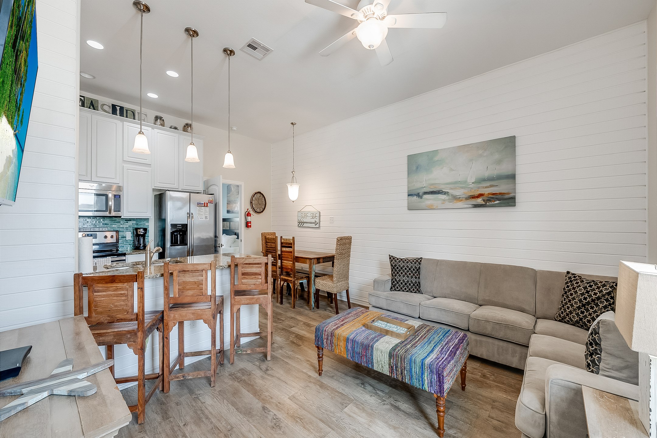 Enjoy the cool coastal color scheme and beautiful decor 