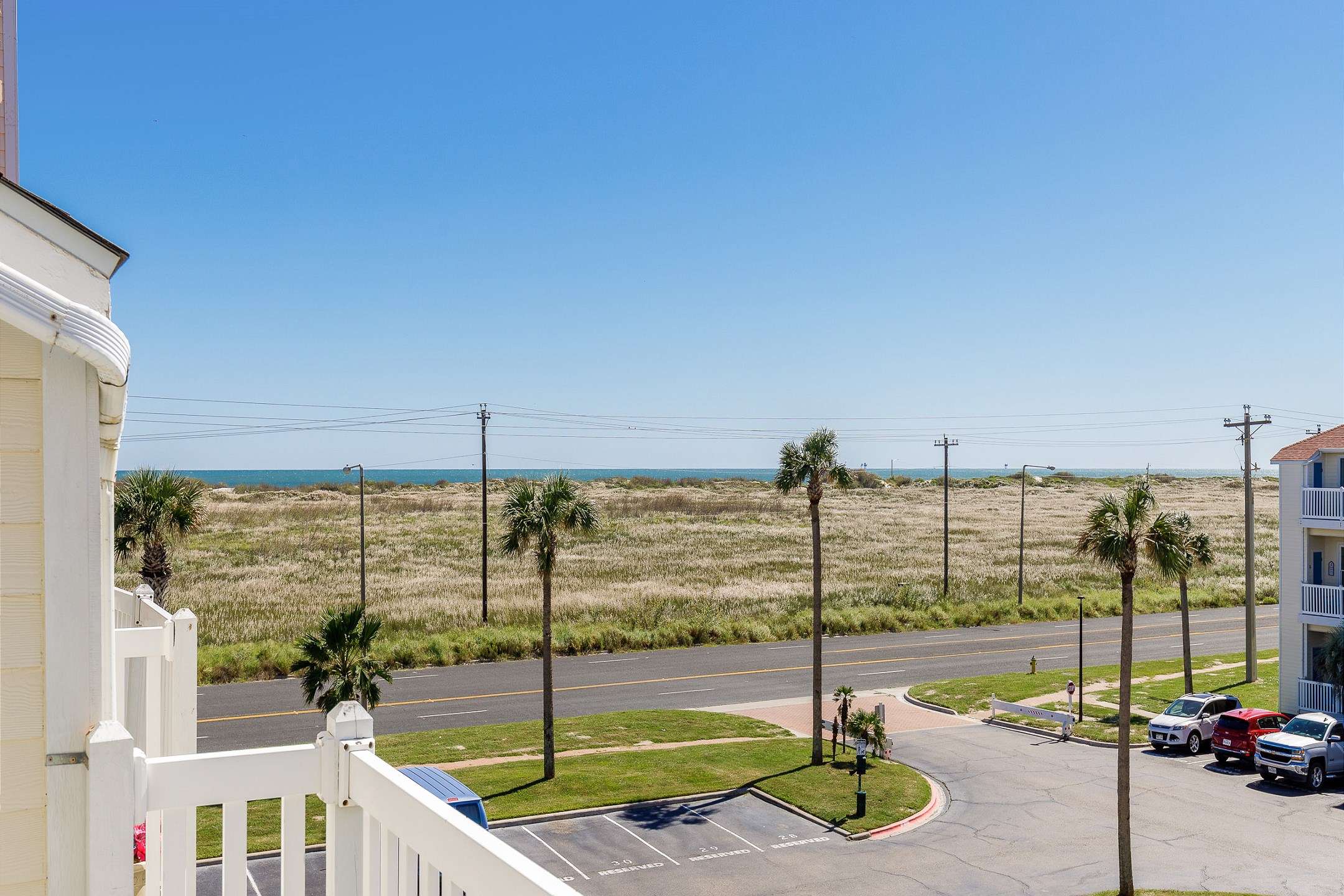 Great space to enjoy the Texas breeze, short walk away from Whitecap Beach 