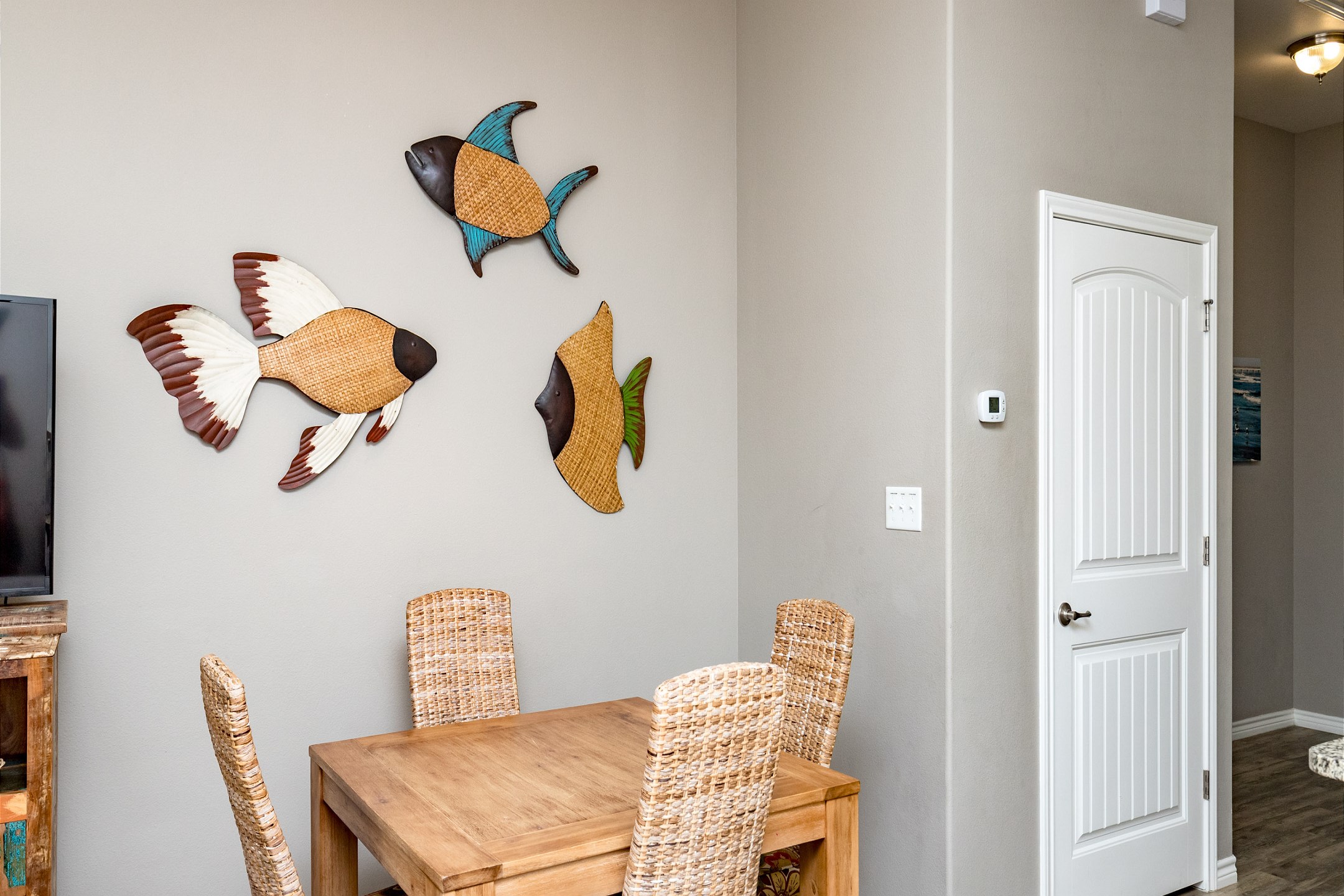 Dining area that seats four 