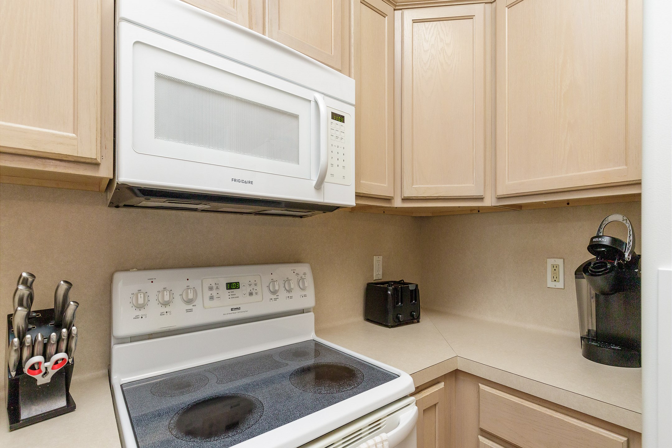 Fully equipped kitchen with Keurig coffee maker