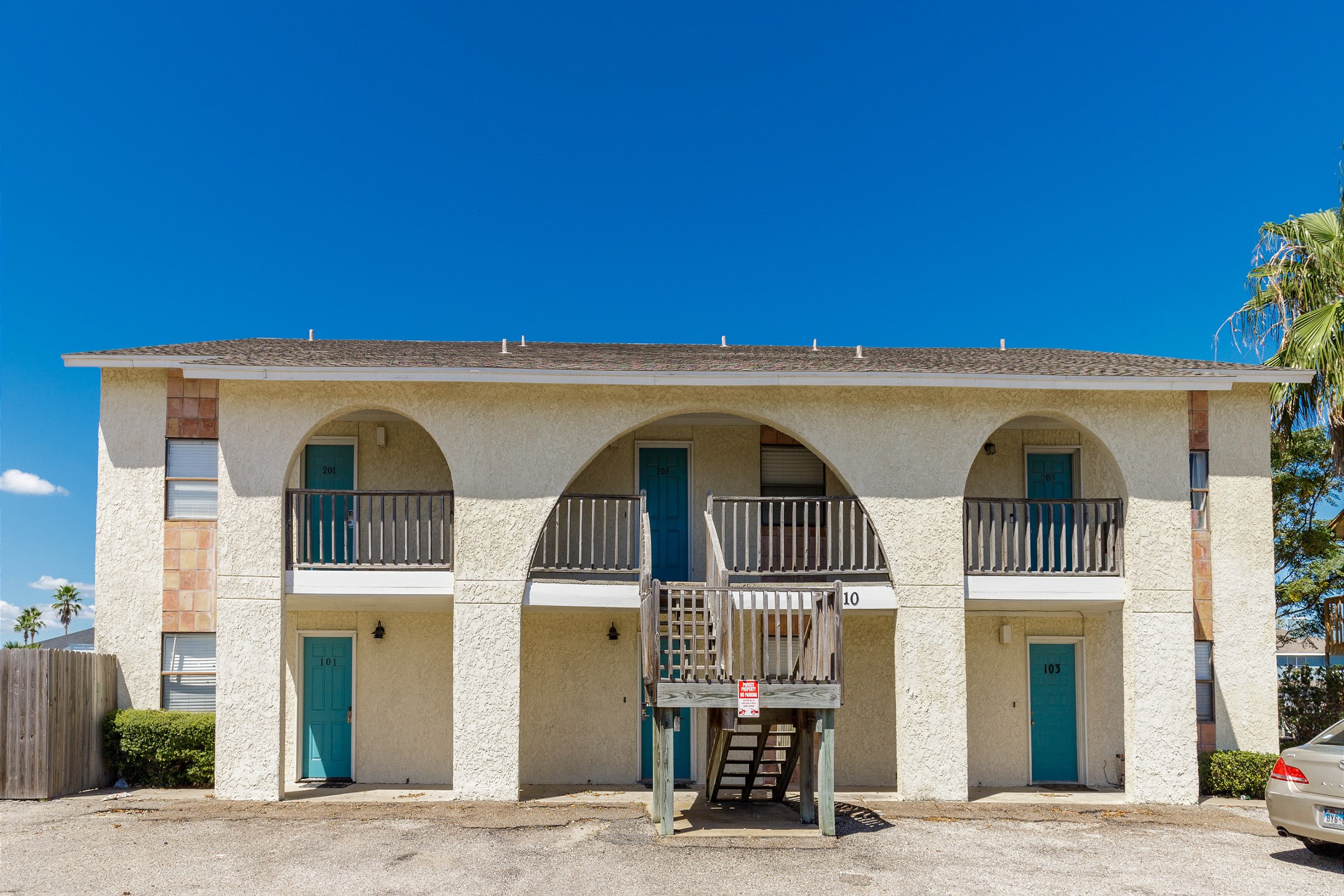 Welcome to La Hacienda