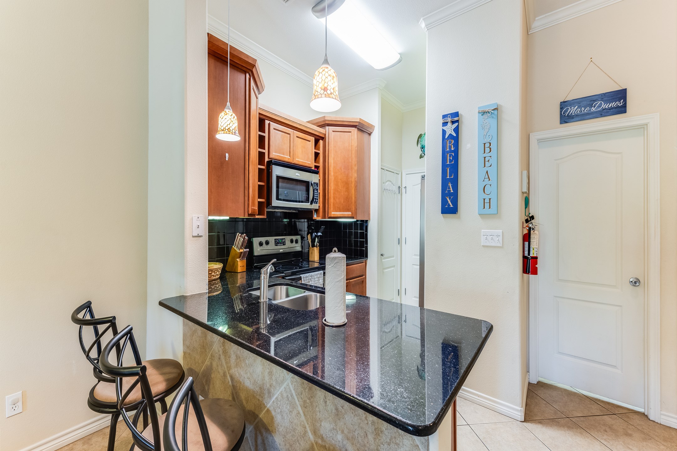 Island breakfast bar for casual dining that seats three