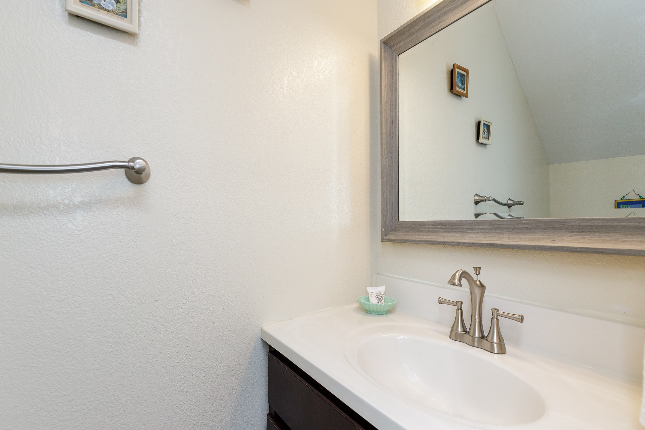 Half bathroom downstairs 