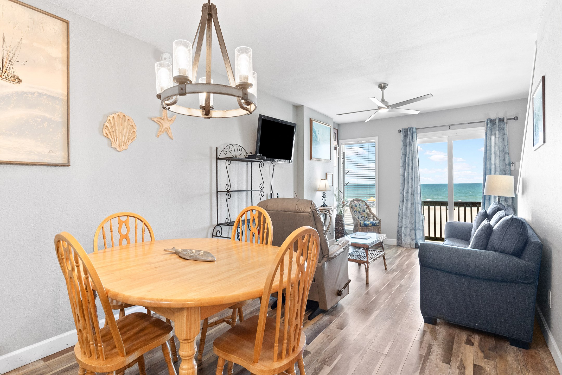 Dining area adjacent to the living room