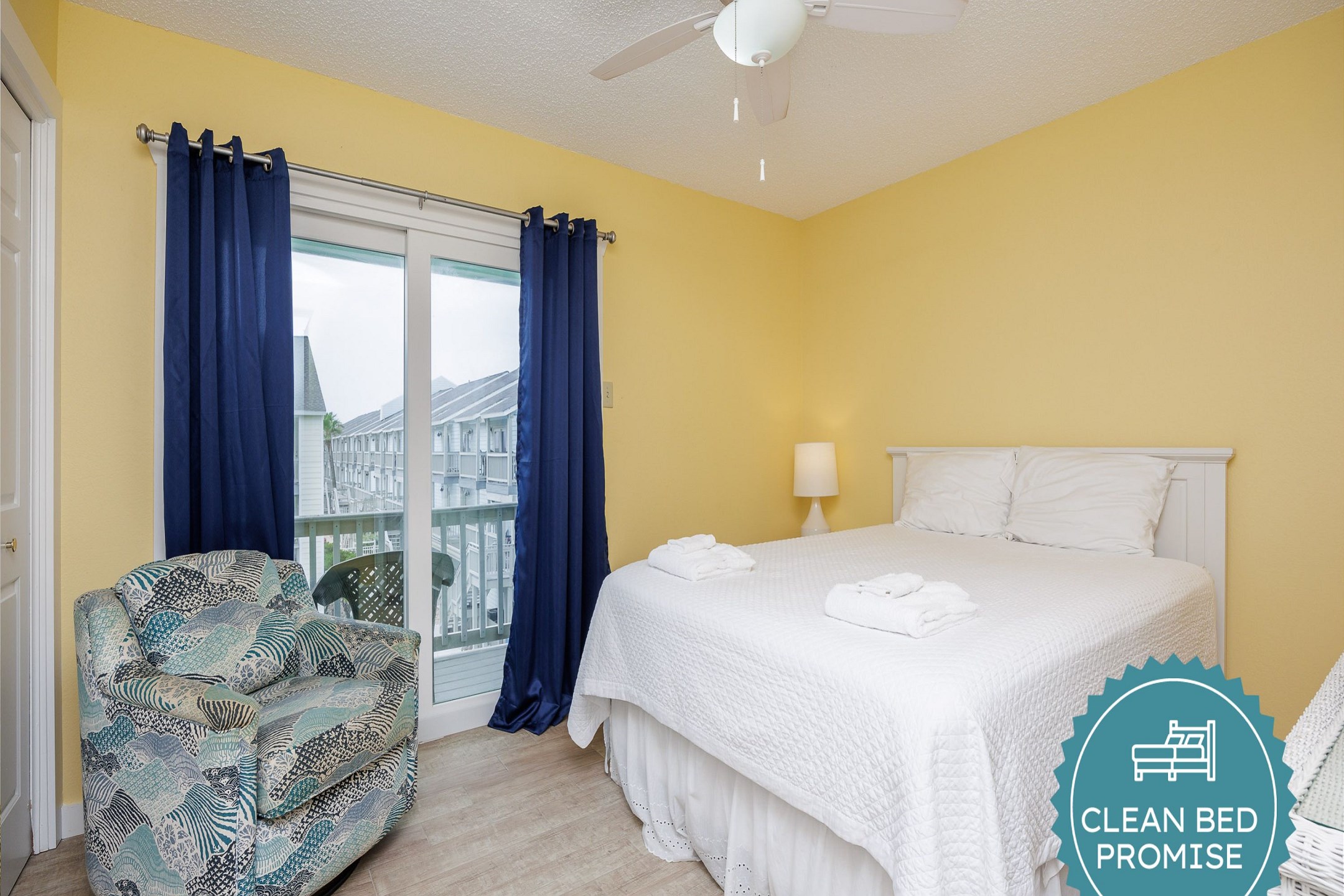 Sleep better at Padre Escapes with our exclusive Clean Bed Promise, providing fresh linens, comforters, and towels washed at high temperatures exceeding CDC recommendations, setting us apart for a truly restful vacation 
