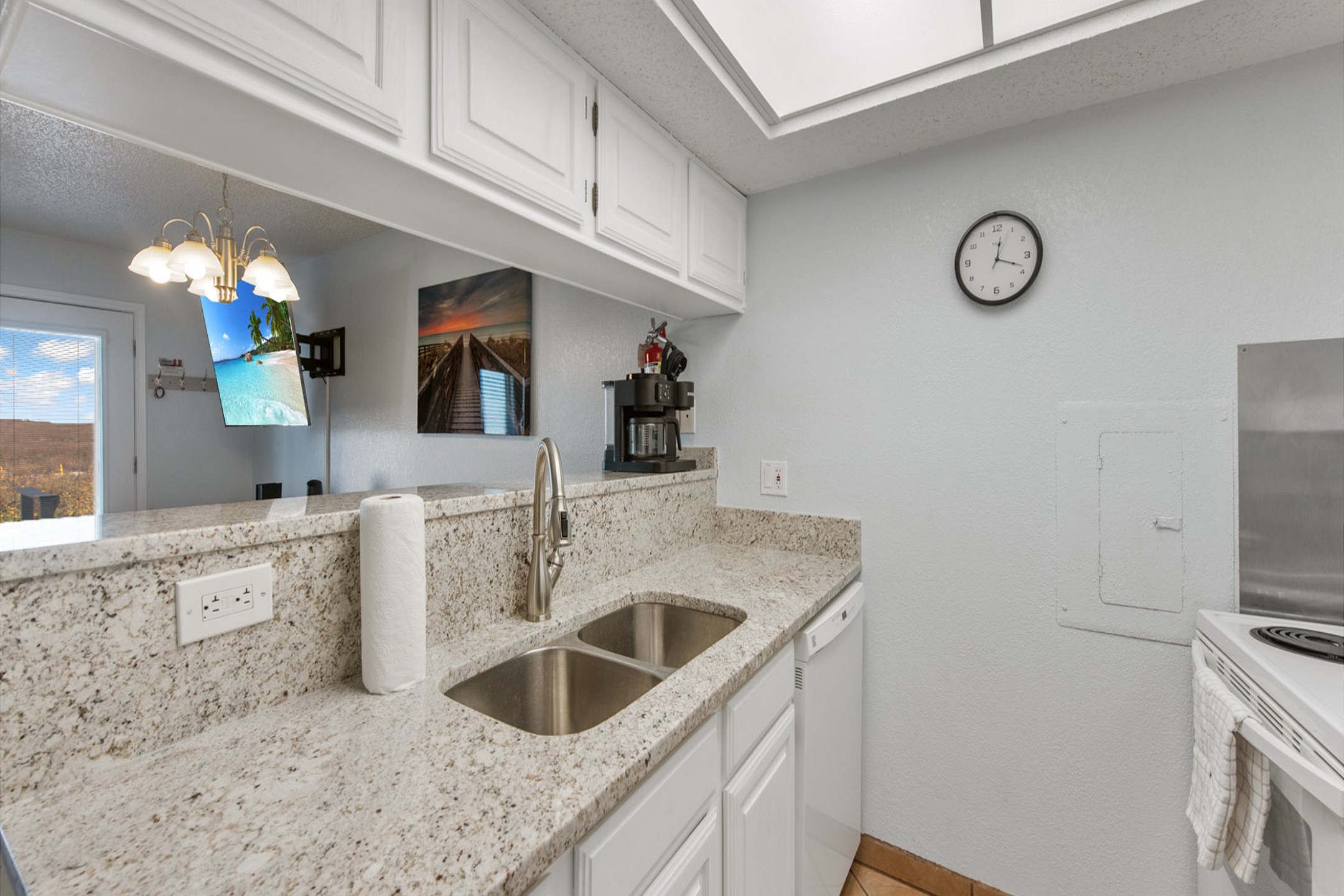 Kitchen area with everything you need to prepare meals during your stay