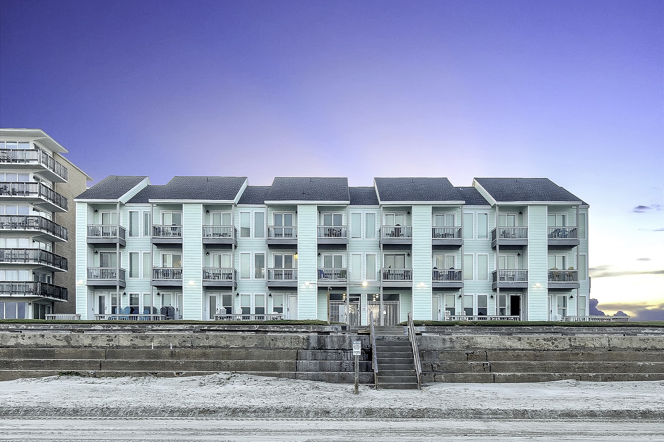 Exterior beachfront view of El Constante
