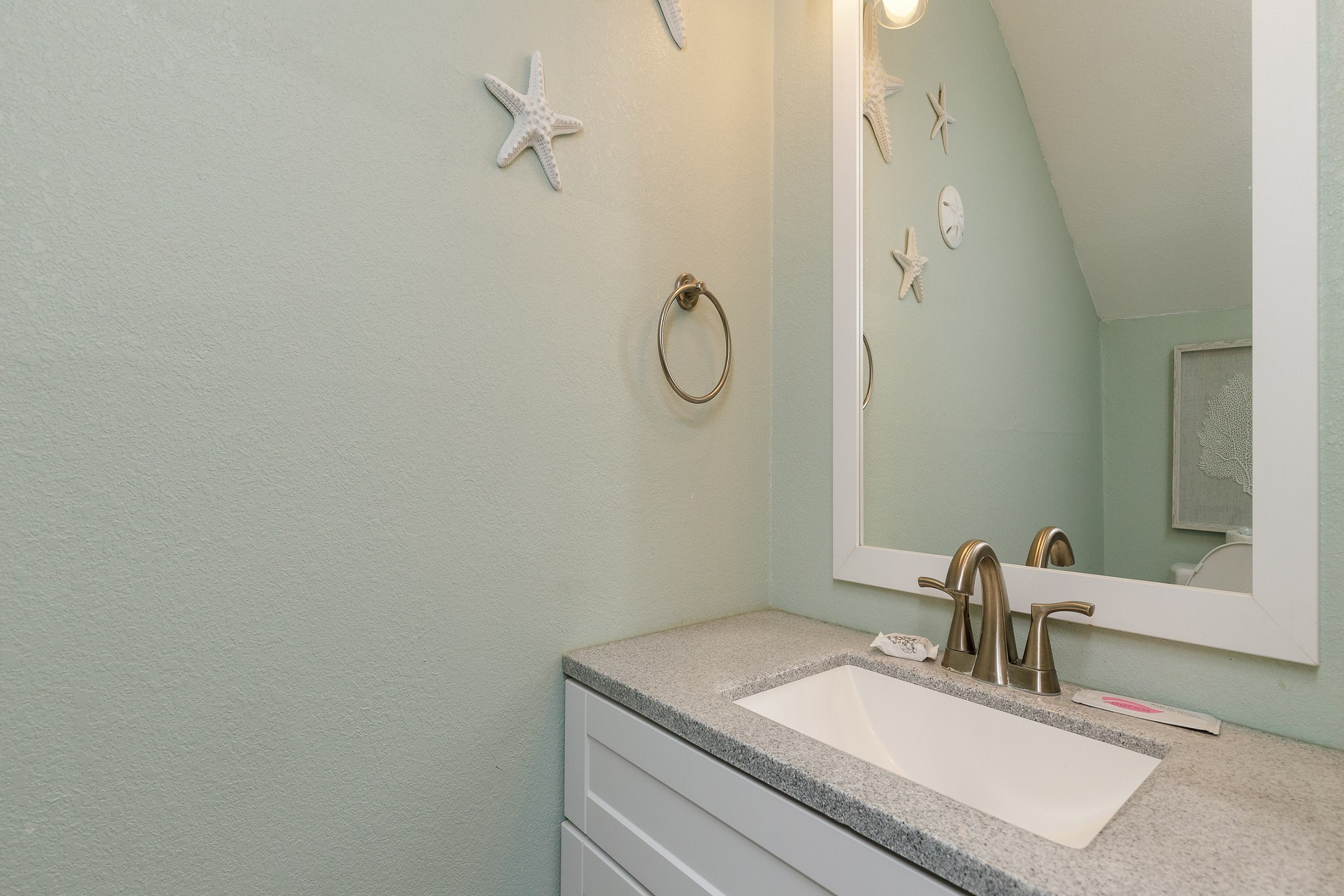 Half bathroom downstairs 